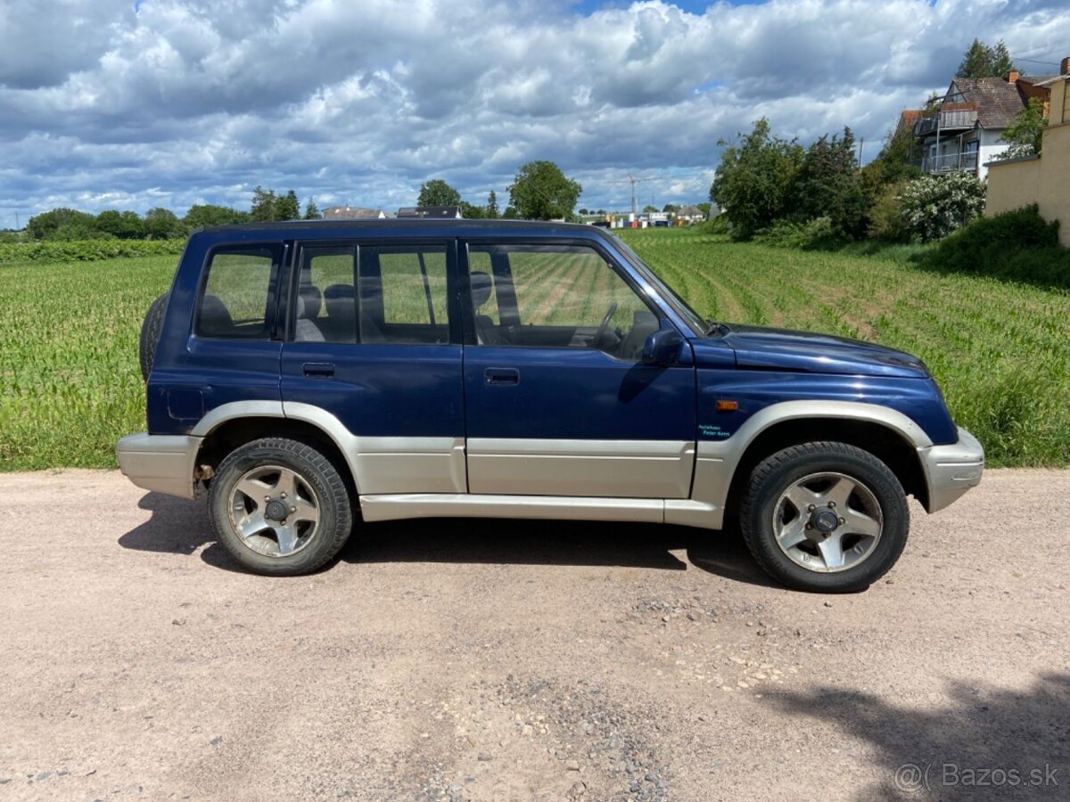 Suzuki vitara 2.0d rok 1995 5 dverova