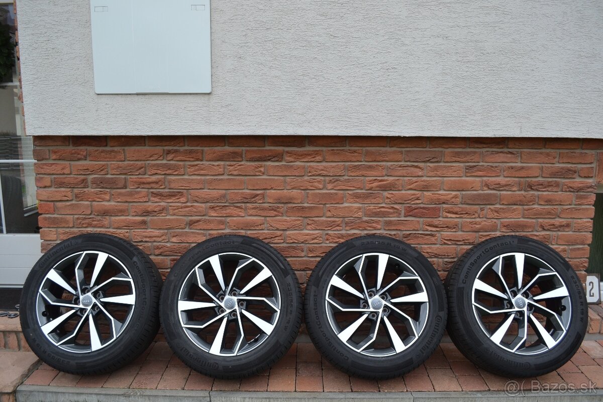 5x112 R19 Letna sada Org. Audi Q5 + 235/55 R19 Continental