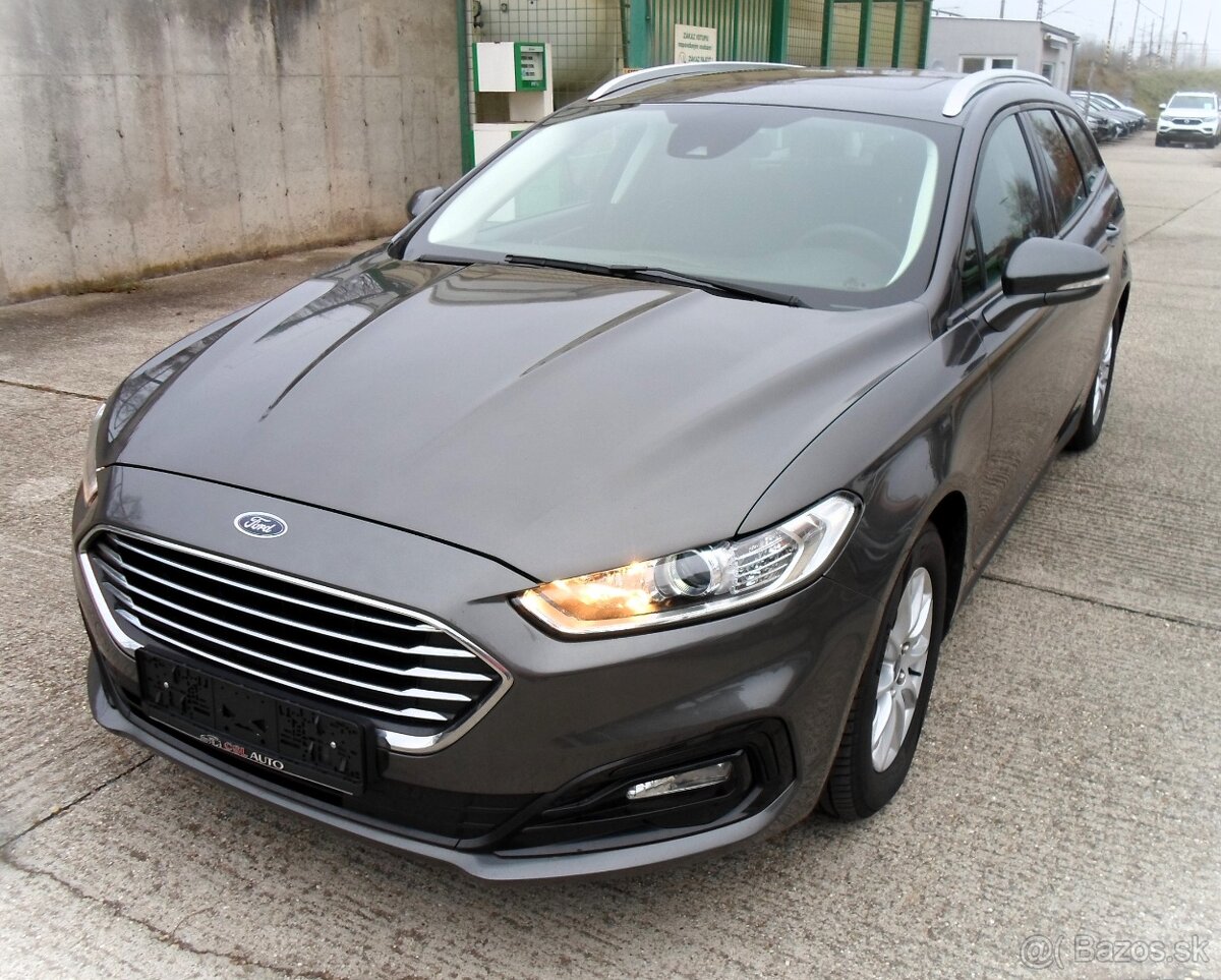 Ford Mondeo Combi 2.0 TDCi EcoBlue 110kW panorama,ťažné,navi