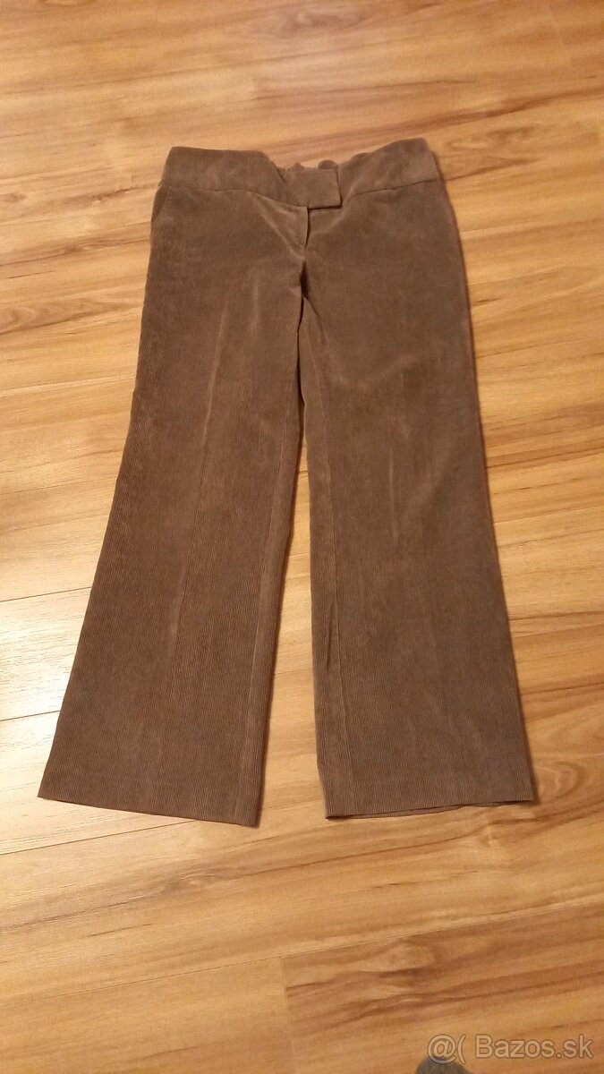 Dámske hnedé nohavice č.44