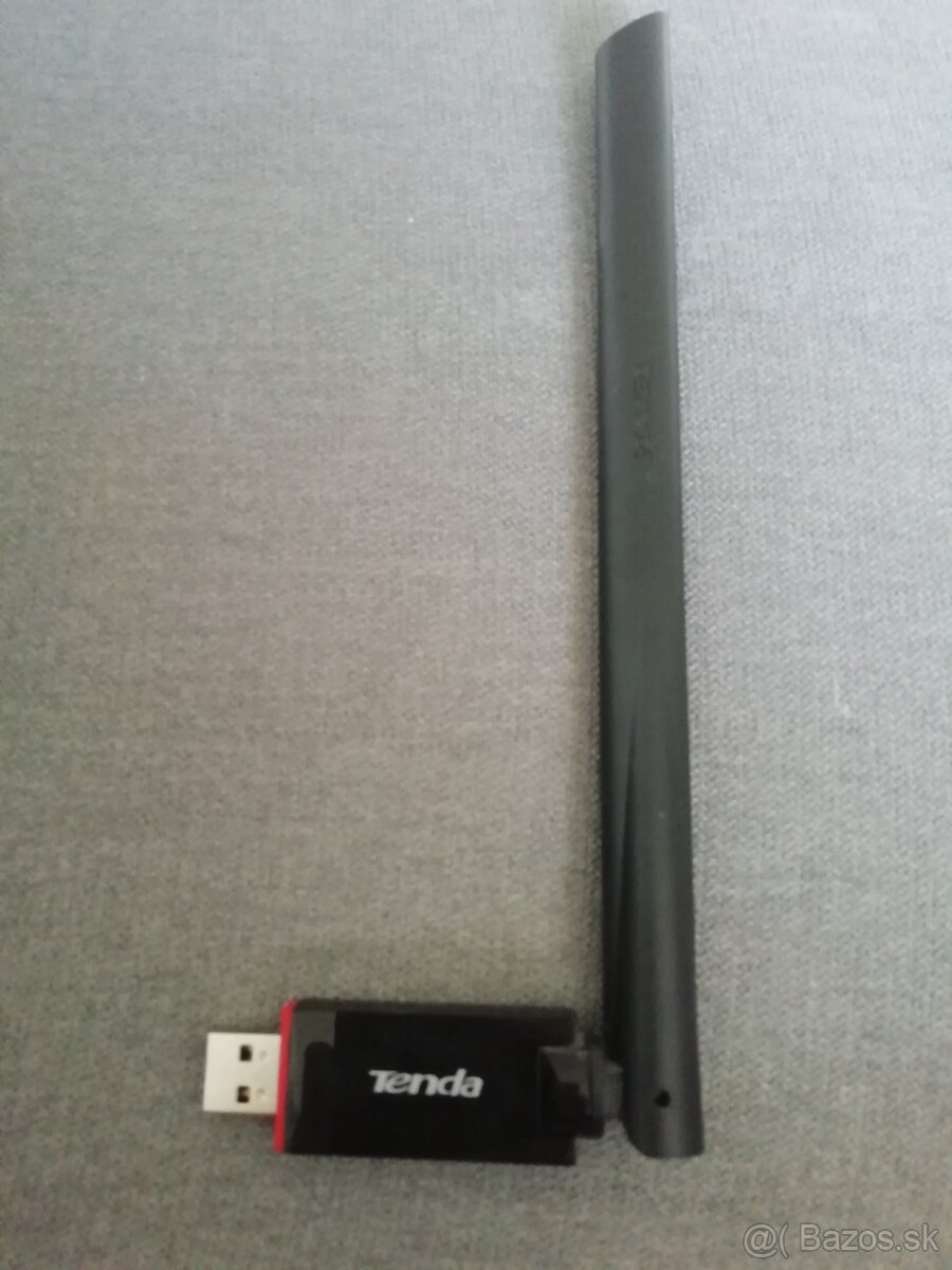 Predám WiFi adapter 300 Mb/s ako novy nevyuzity