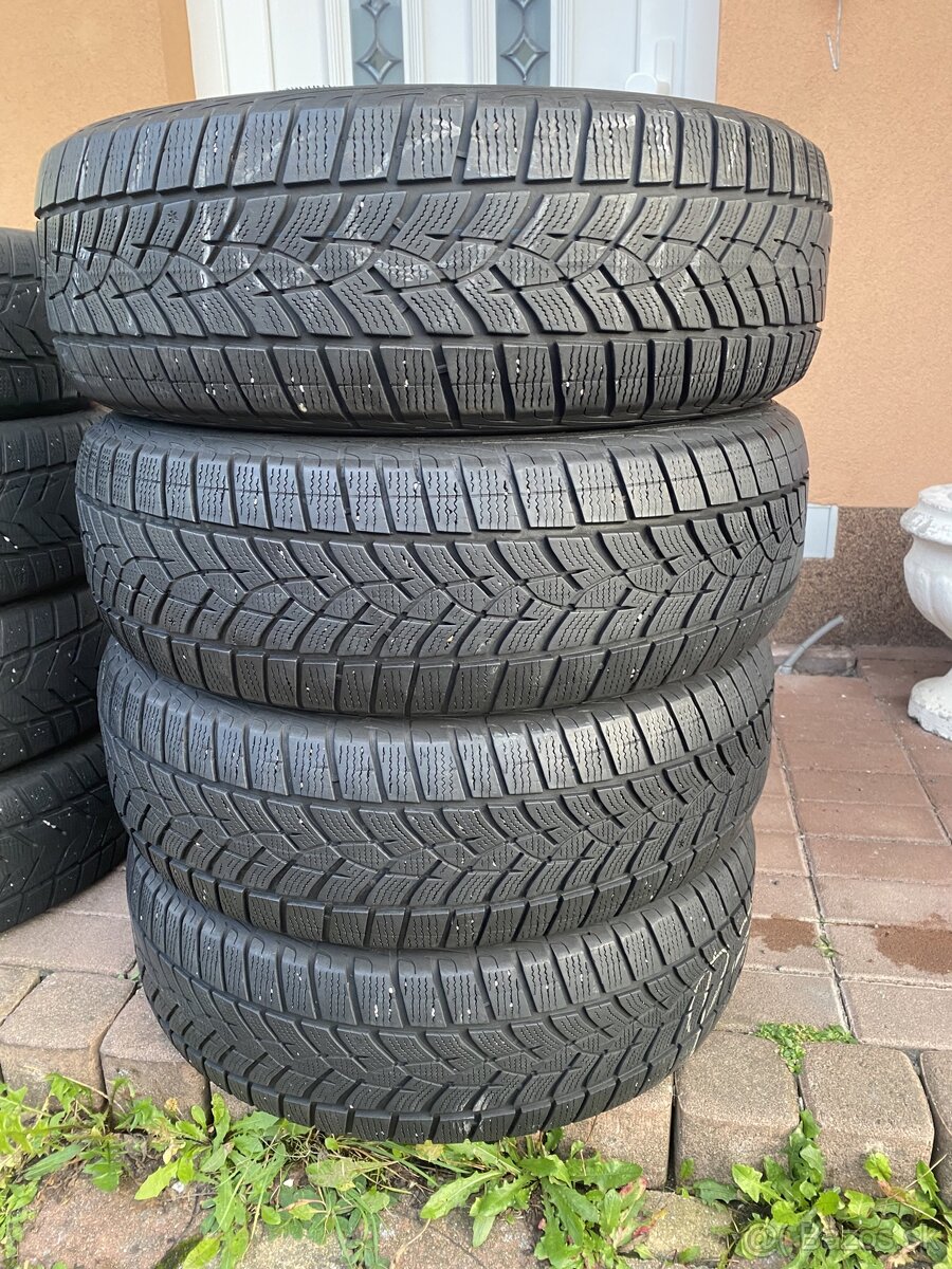 215/65 r17 goodyear