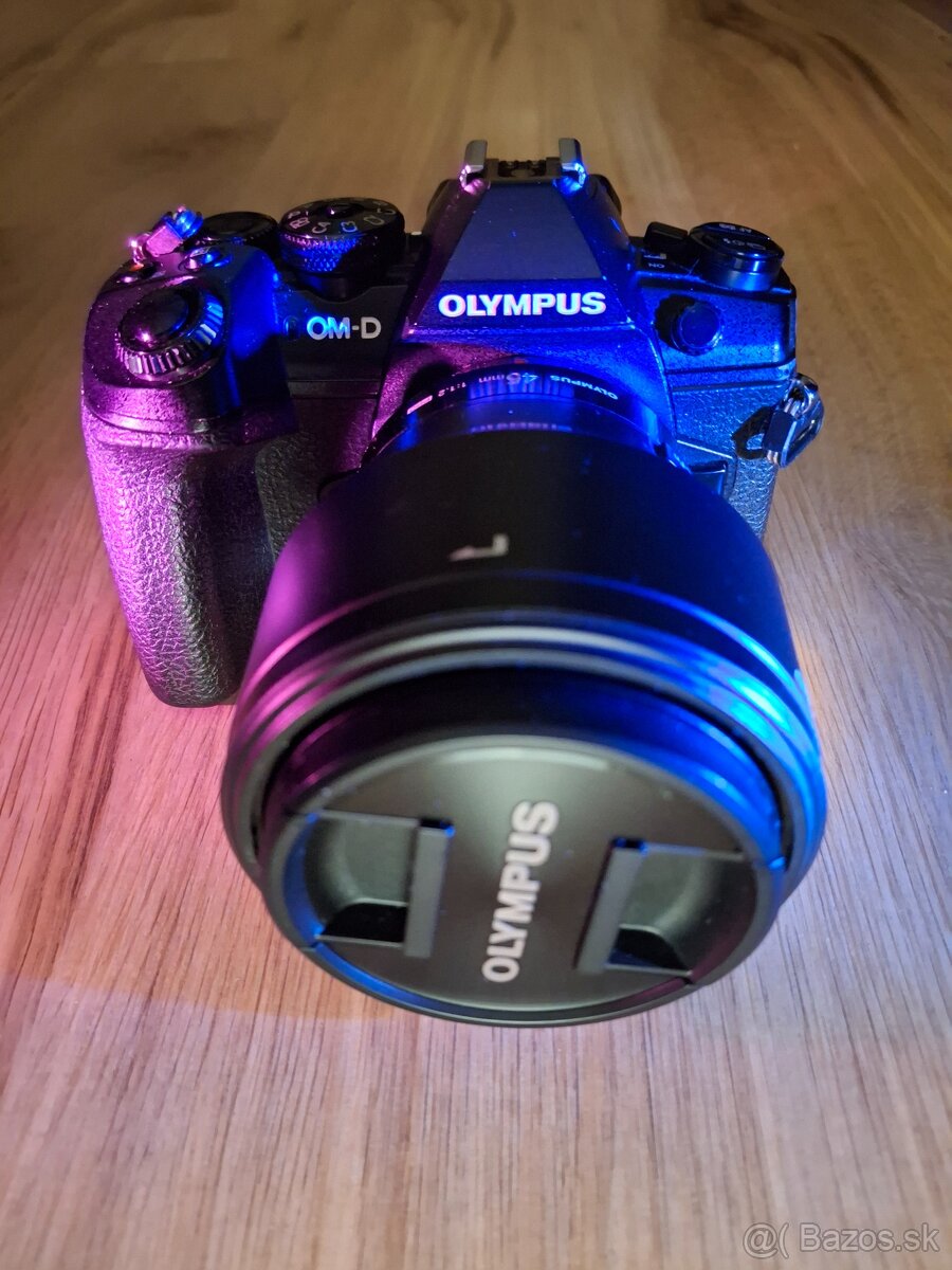 OLYMPUS OM-D E-M1 MARK III