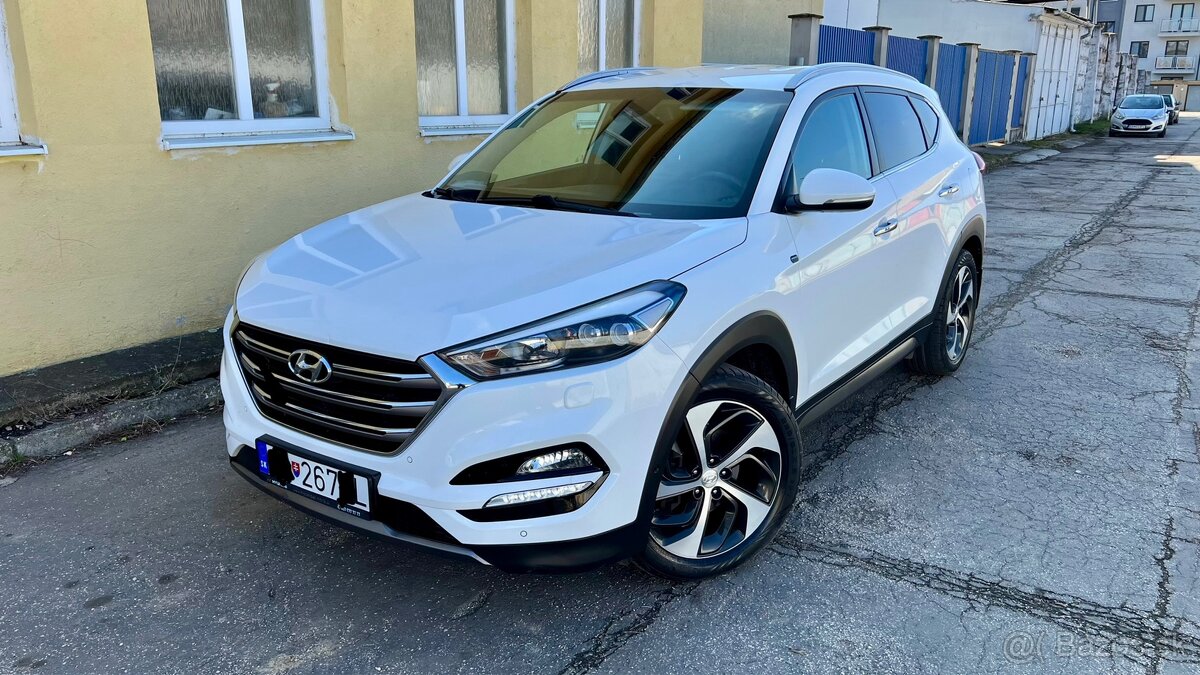 HYUNDAI TUCSON 4x4 1.6 BENZIN 2016 131000KM KUPENE NA SK