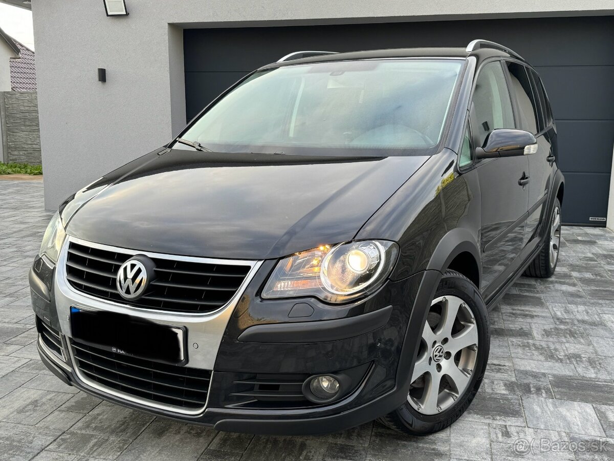 Volkswagen Touran 2.0TDI 125KW CROSS