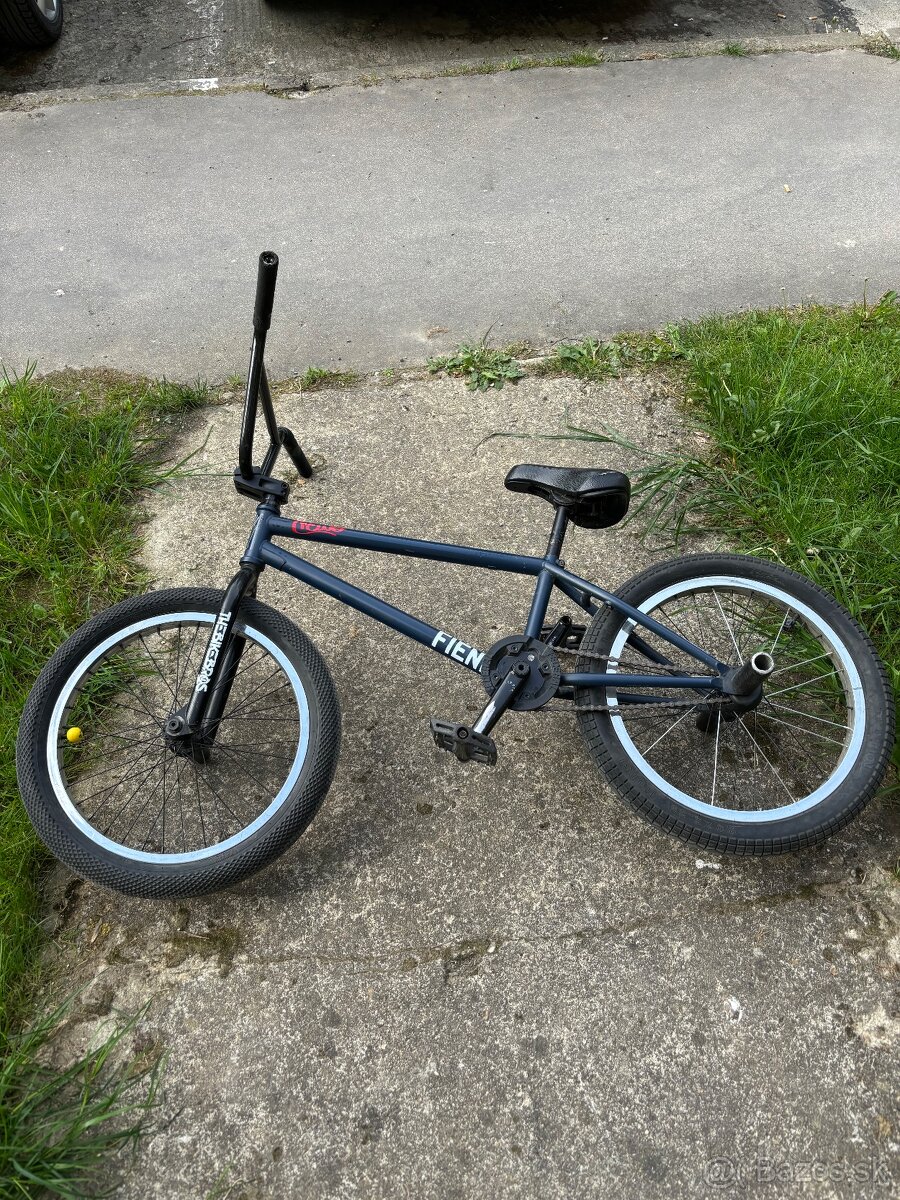 BMX Bicykel