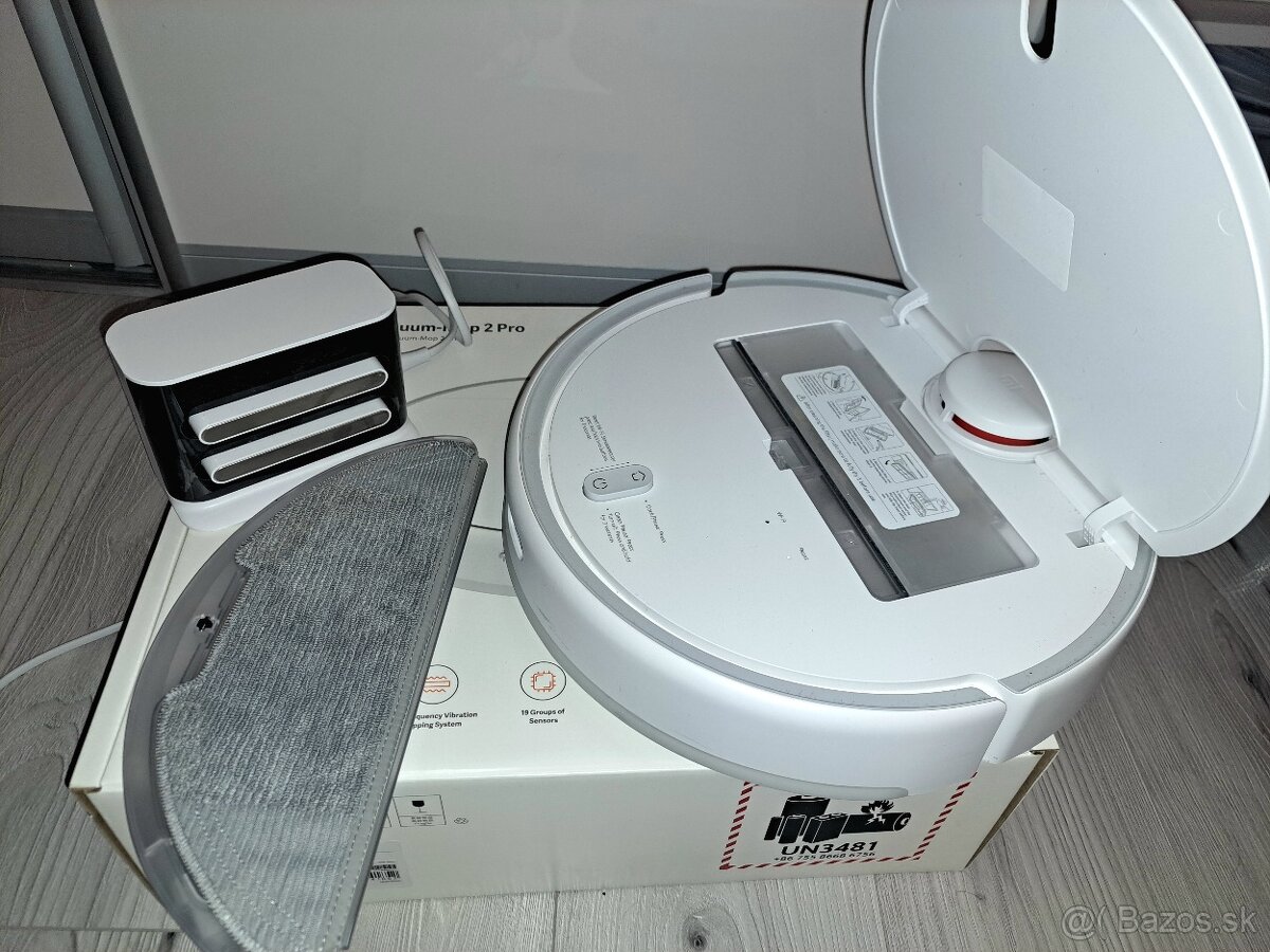 robotický vysávač  Xiaomi Mi Robot Vacuum Mop 2