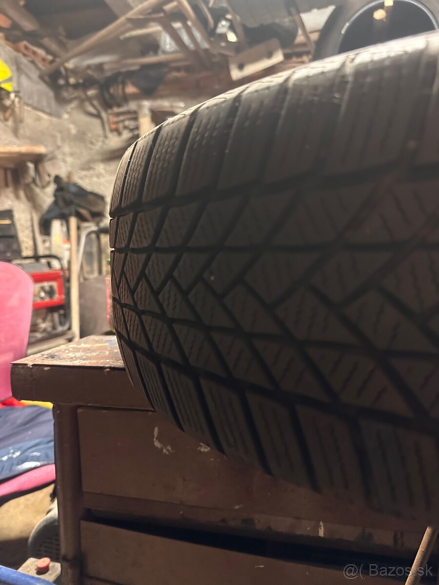 Predám 4x zimné pneu 205/55 R16.