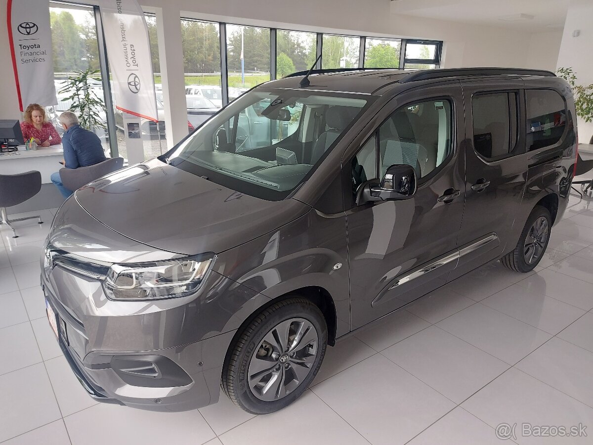 Toyota Proace City Verso LONG- 1,5 Hdi 130 PS + 8st. Automat