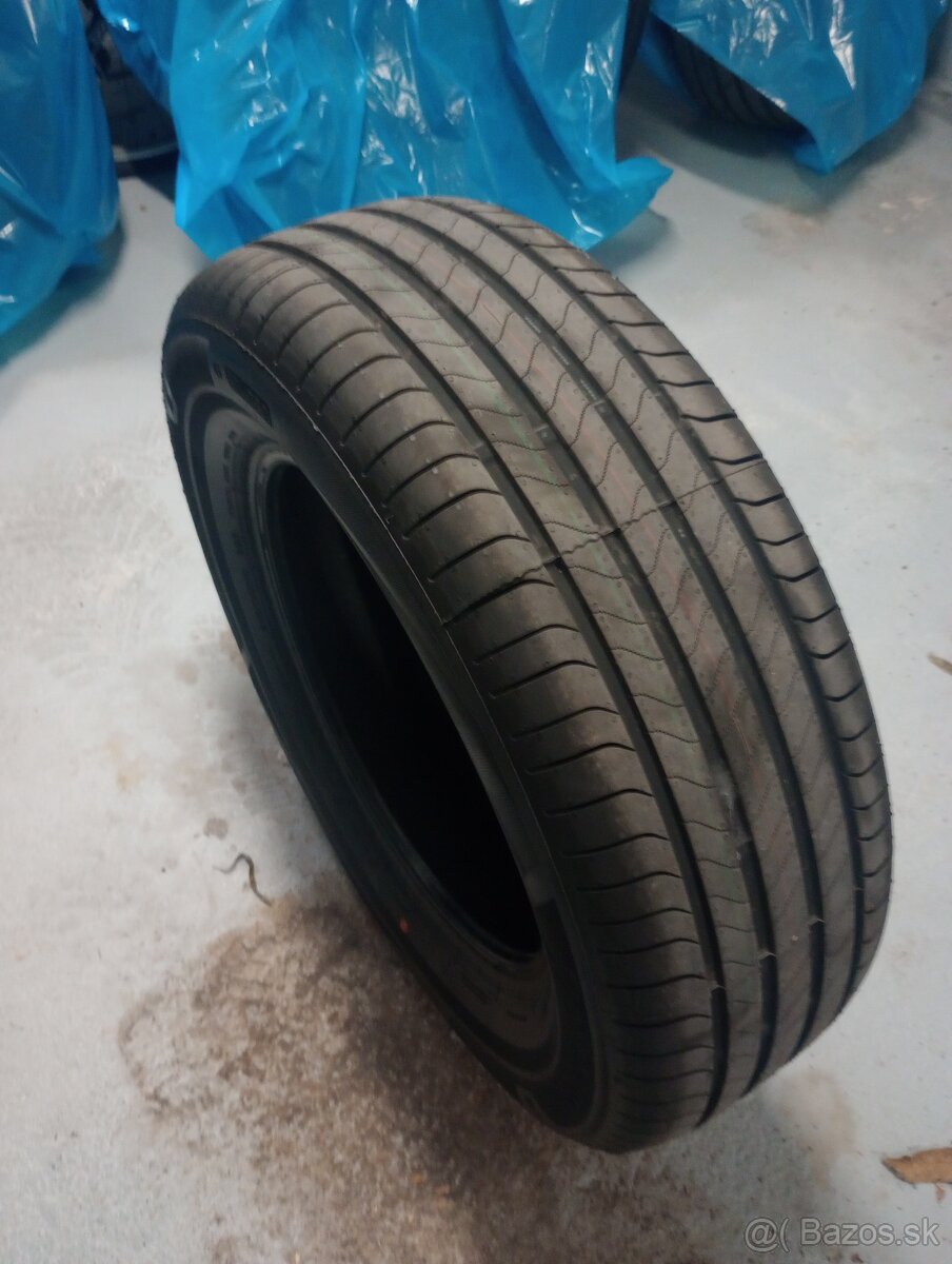 Bridgestone Turanza 6 215/65 R16