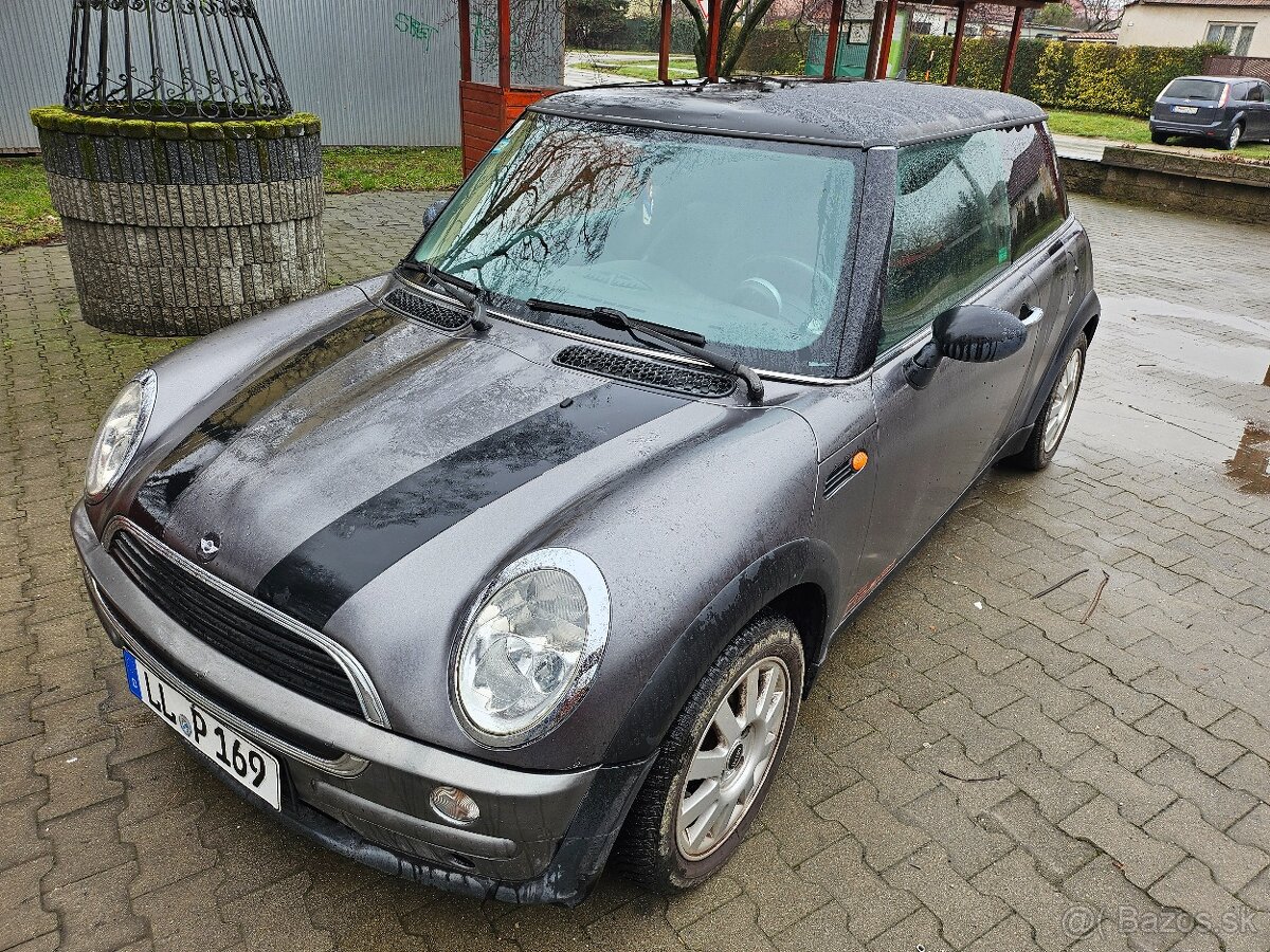 MINI COOPER 1.6i 85KW DOVOZ