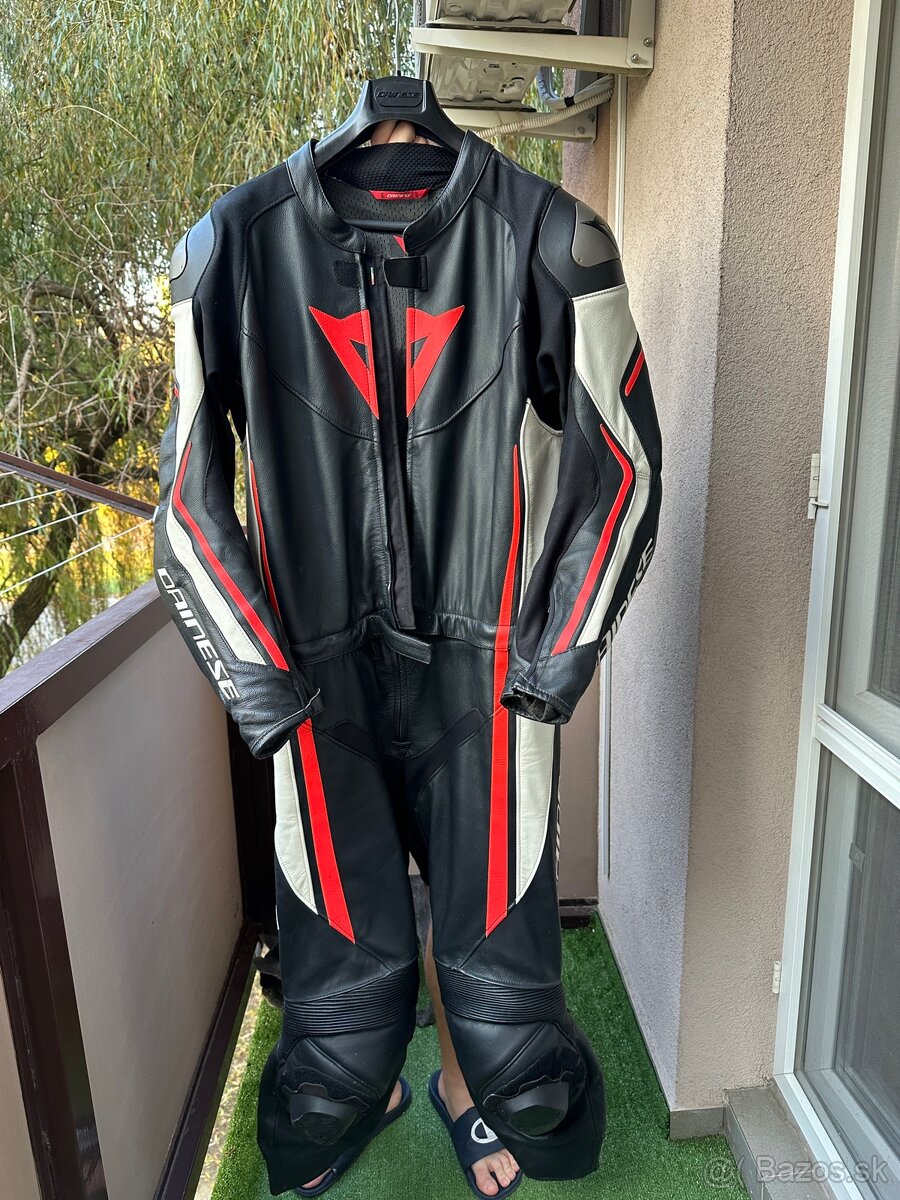 Kombinéza Dainese 56