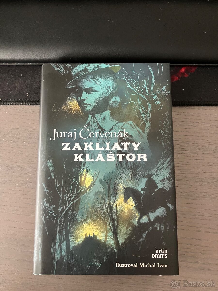 Predám knihu Zakliaty kláštor autor Juraj Červenák