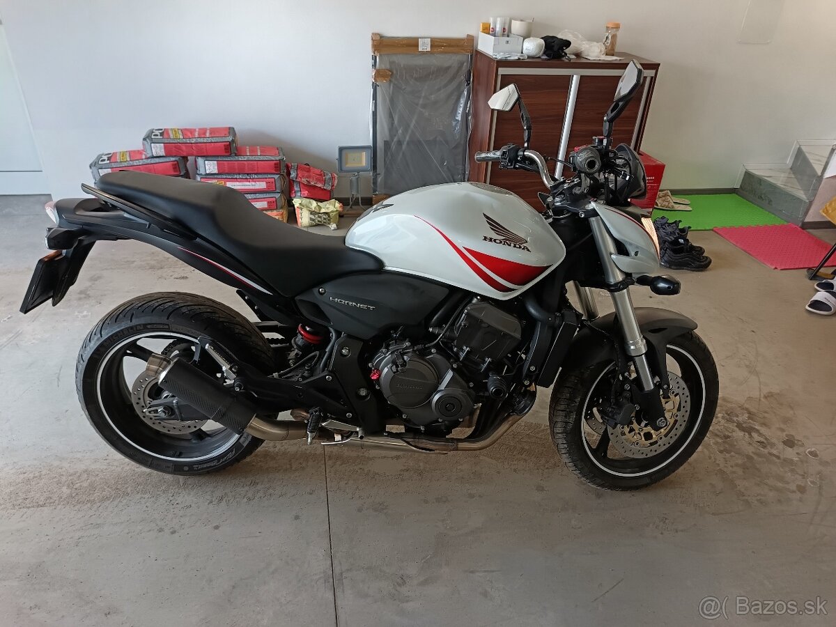 Honda Hornet 600 CBF