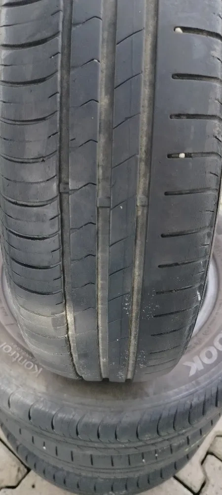 Predám 4 letné pneumatiky 175/65 R14 82T Hankook