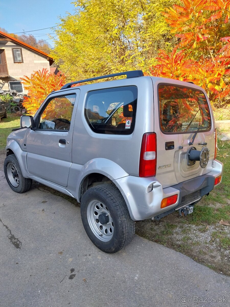 Suzuki Jimny 1,5 DiDS, 4x4, r.v. 11/2008 bez korózie