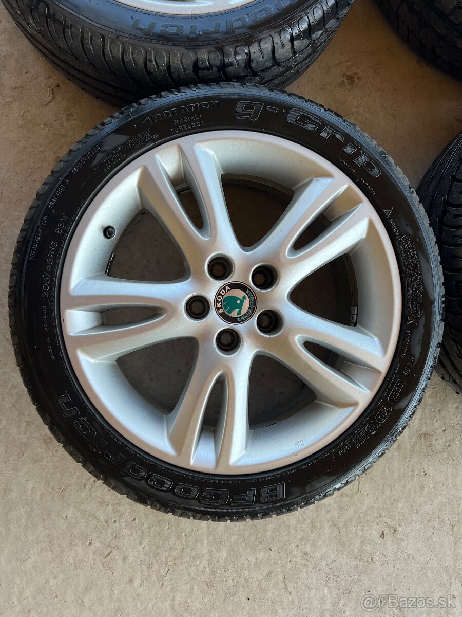 Disky orig. škoda na letných pneu  5x100,R16 205/45