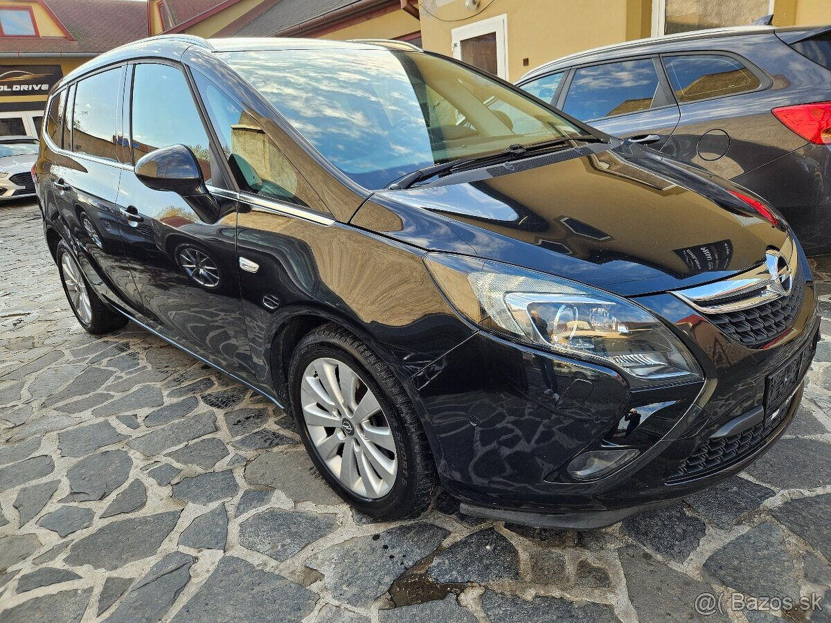 Opel Zafira Tourer 1.6 CDTI , 7 miest