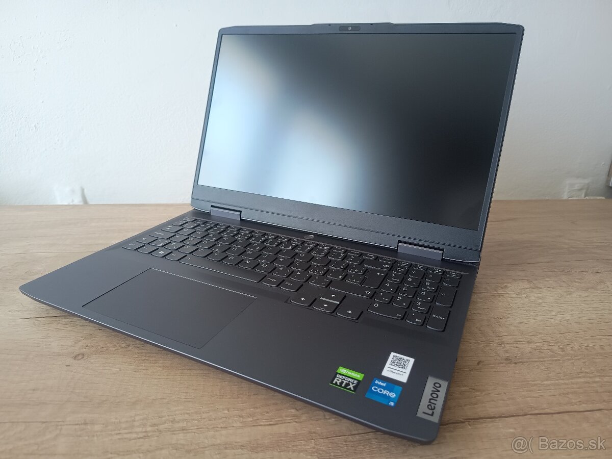 Predam vykonny herny notebook Lenovo novy modelLOQ 15IRH8