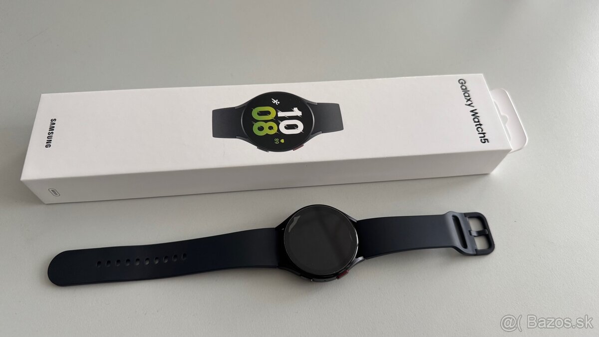 Samsung galaxy watch 5, 44mm, v zaruke