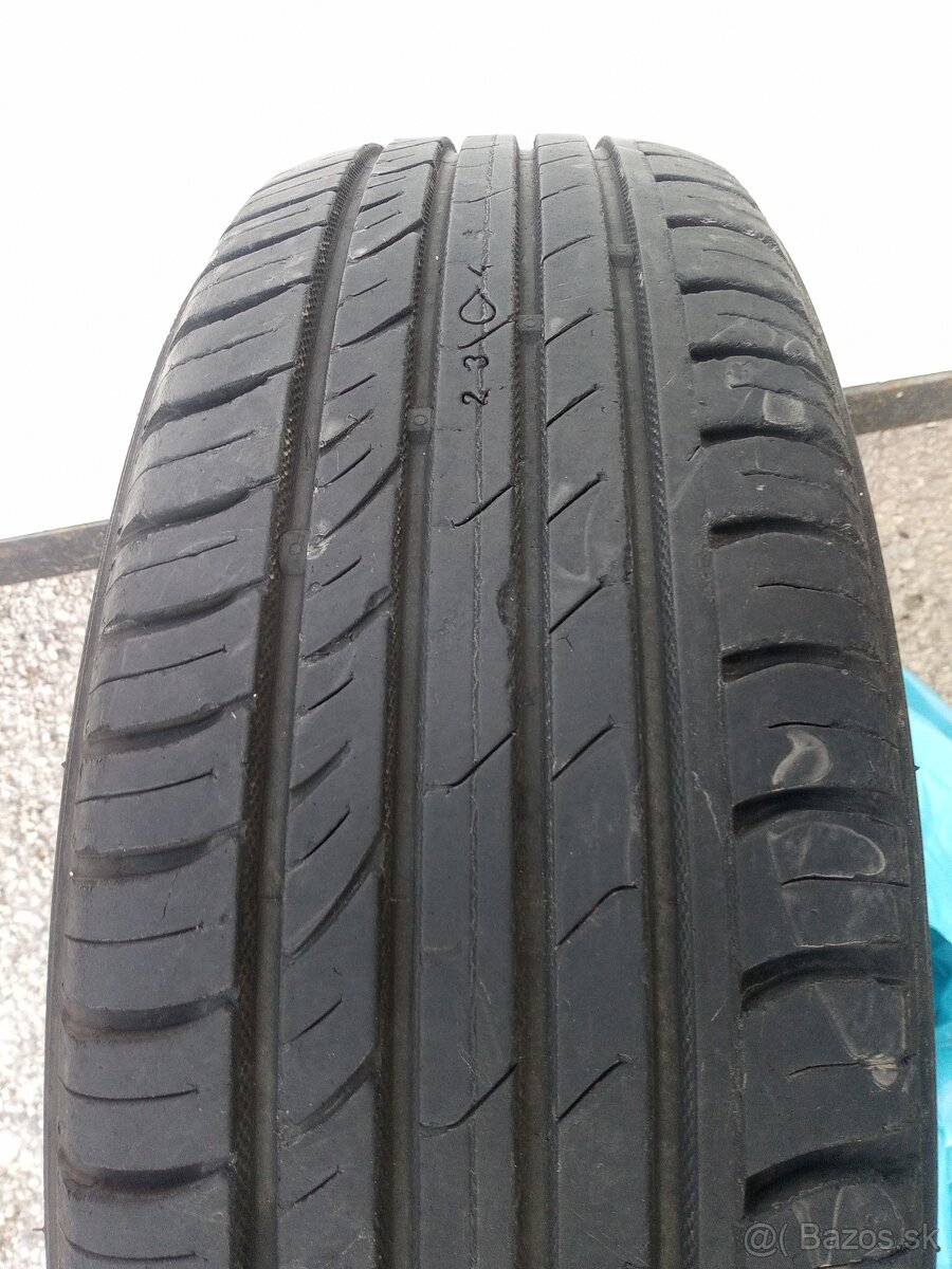 Nokian i- line 175/70 r14 T letne