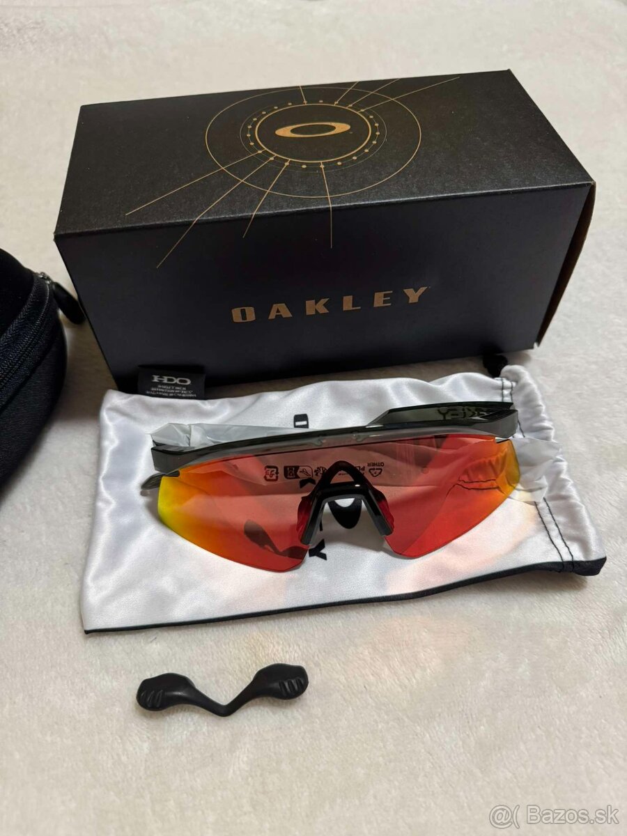 slnecne okuliare Oakley Hydra