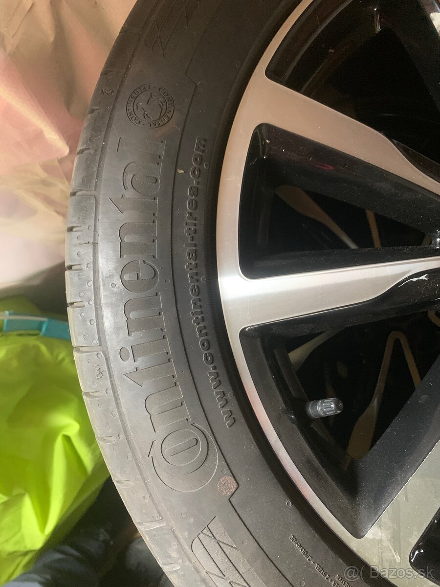 4x CONTINENTAL 235/50 r18