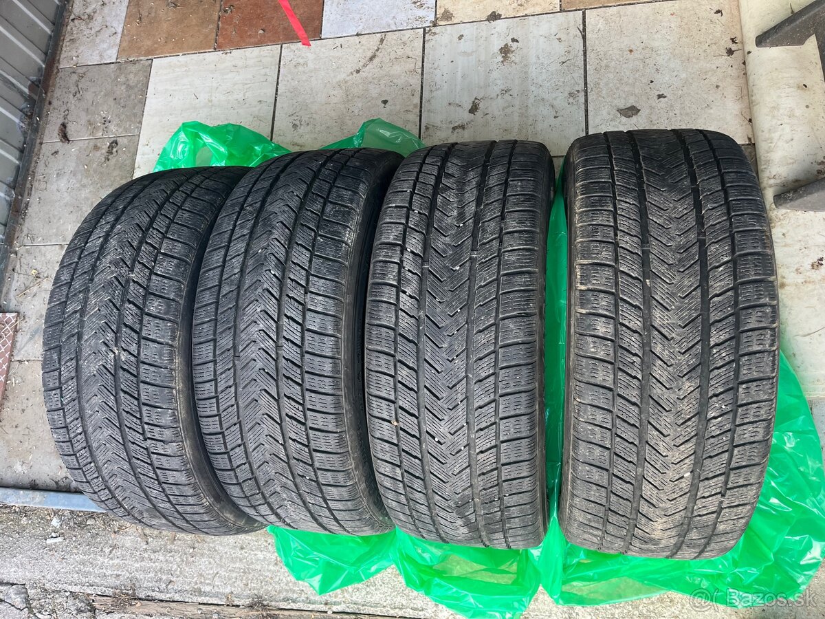 Predám pneumatiky 245/45 r19 zimné