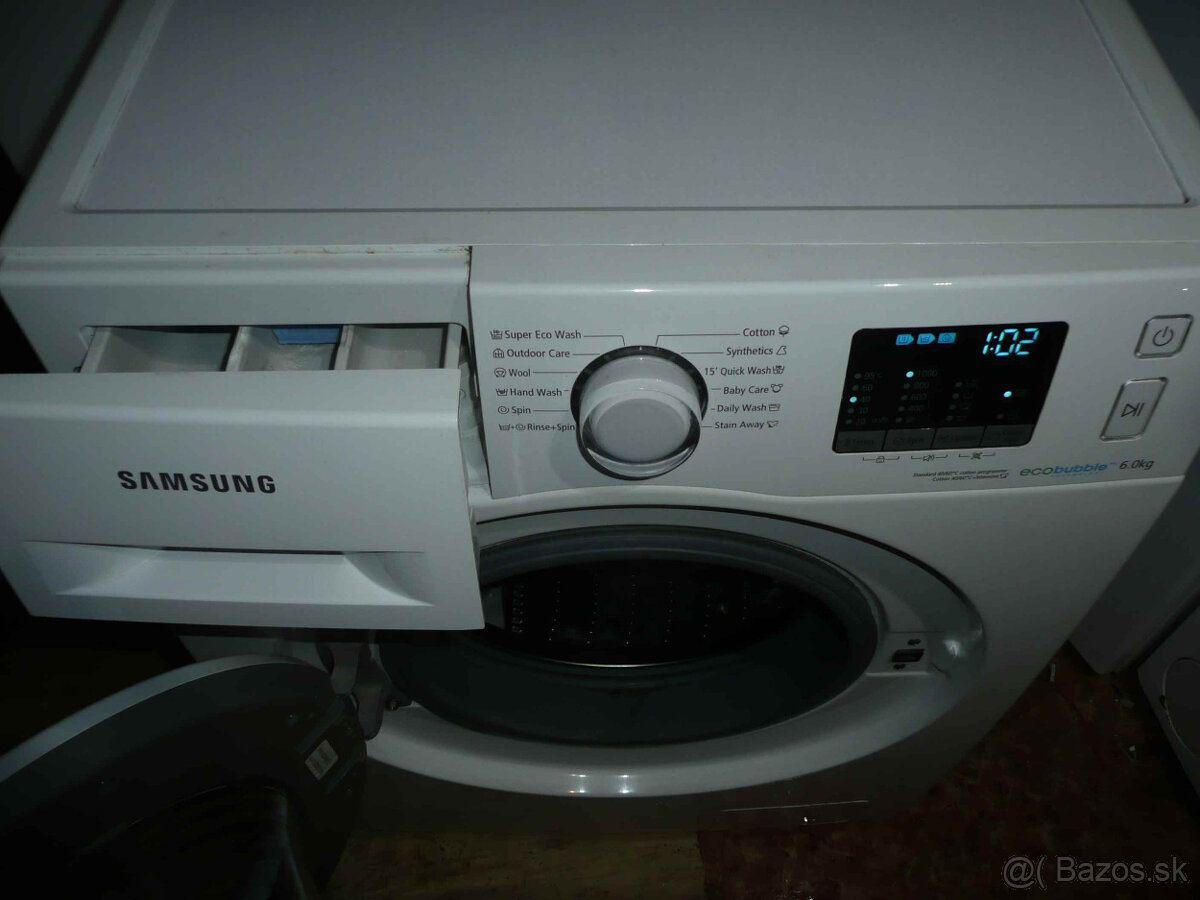 Samsung  WF60F4EOW2W