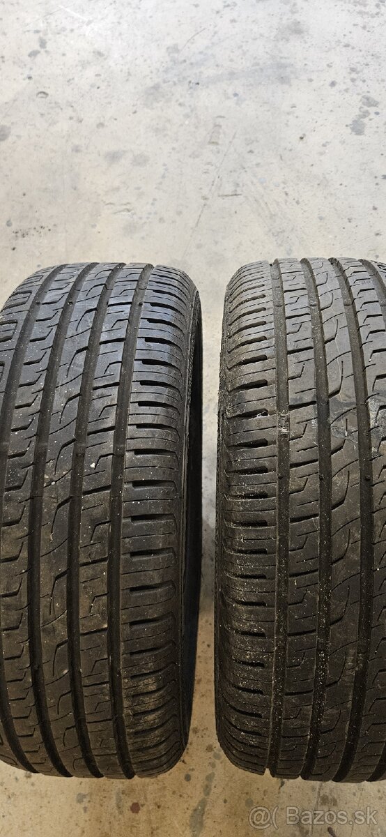 Predám 2ks 205/55r16 BARUM BRAVURIS 3