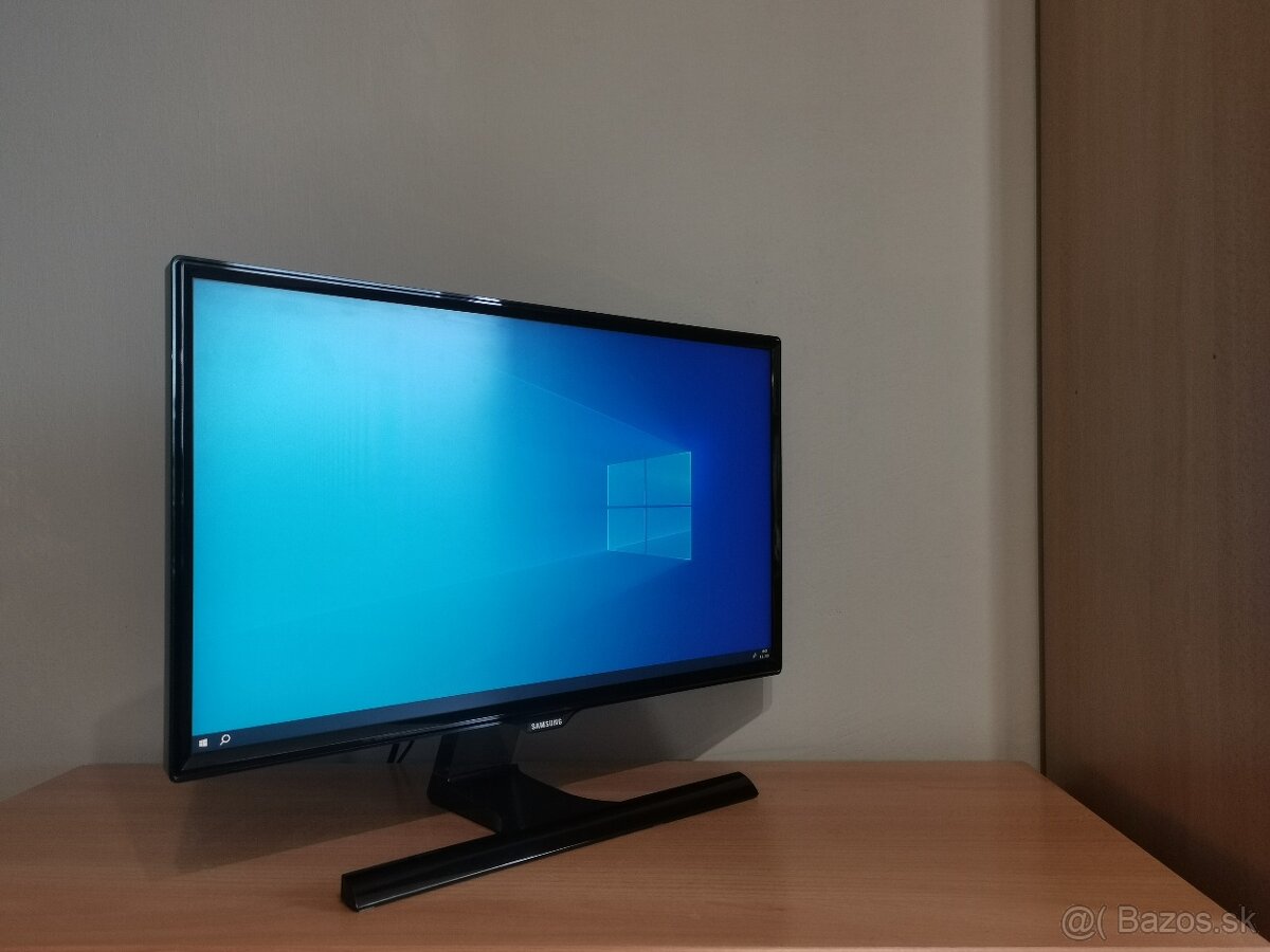 Predám 24" Samsung Monitor a TV so stojanom