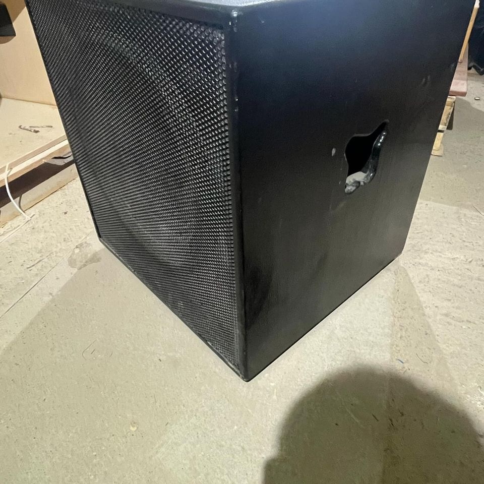 Master Audio Subwoofer