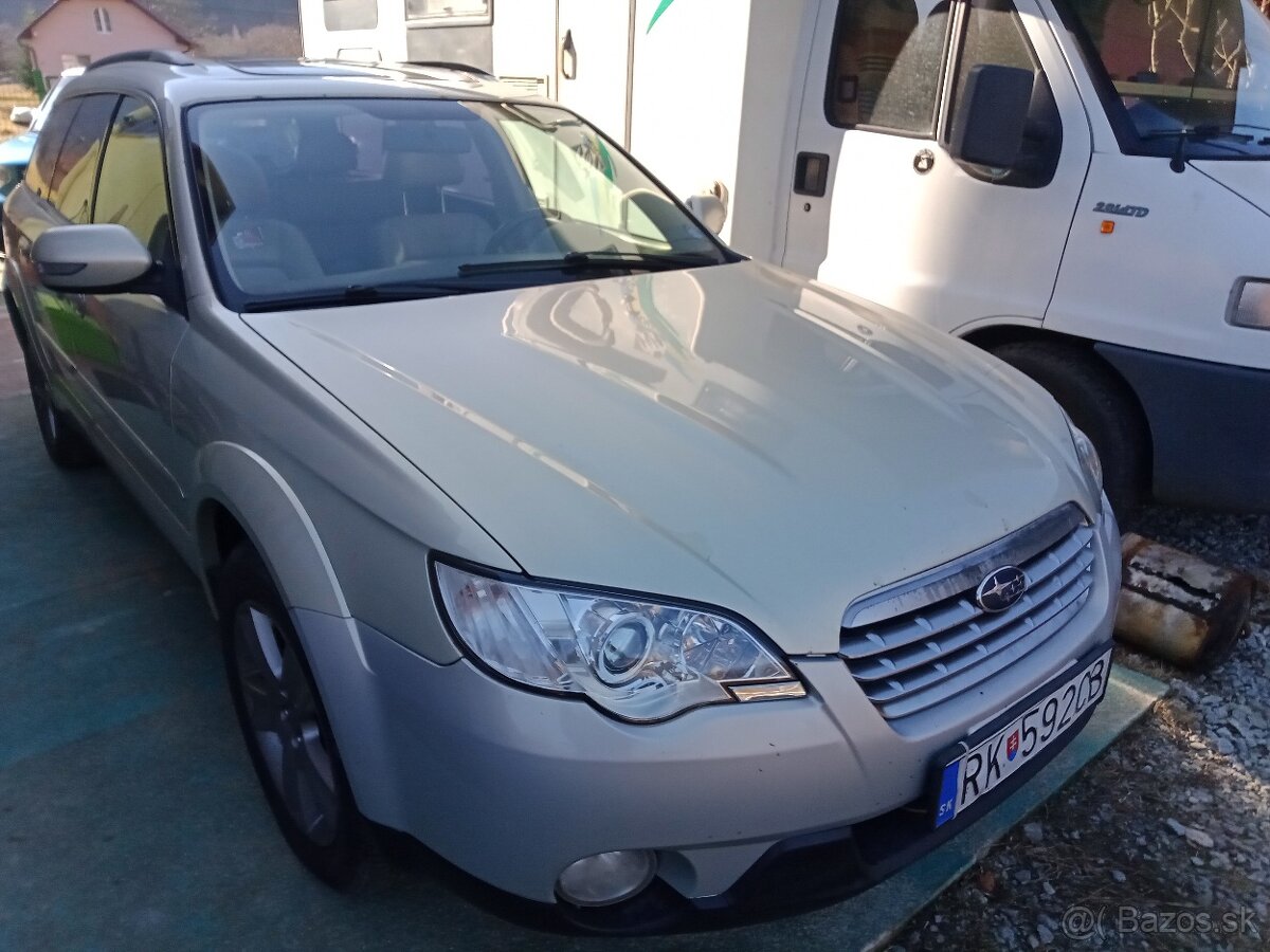 Subaru Outback 3.0 LPG