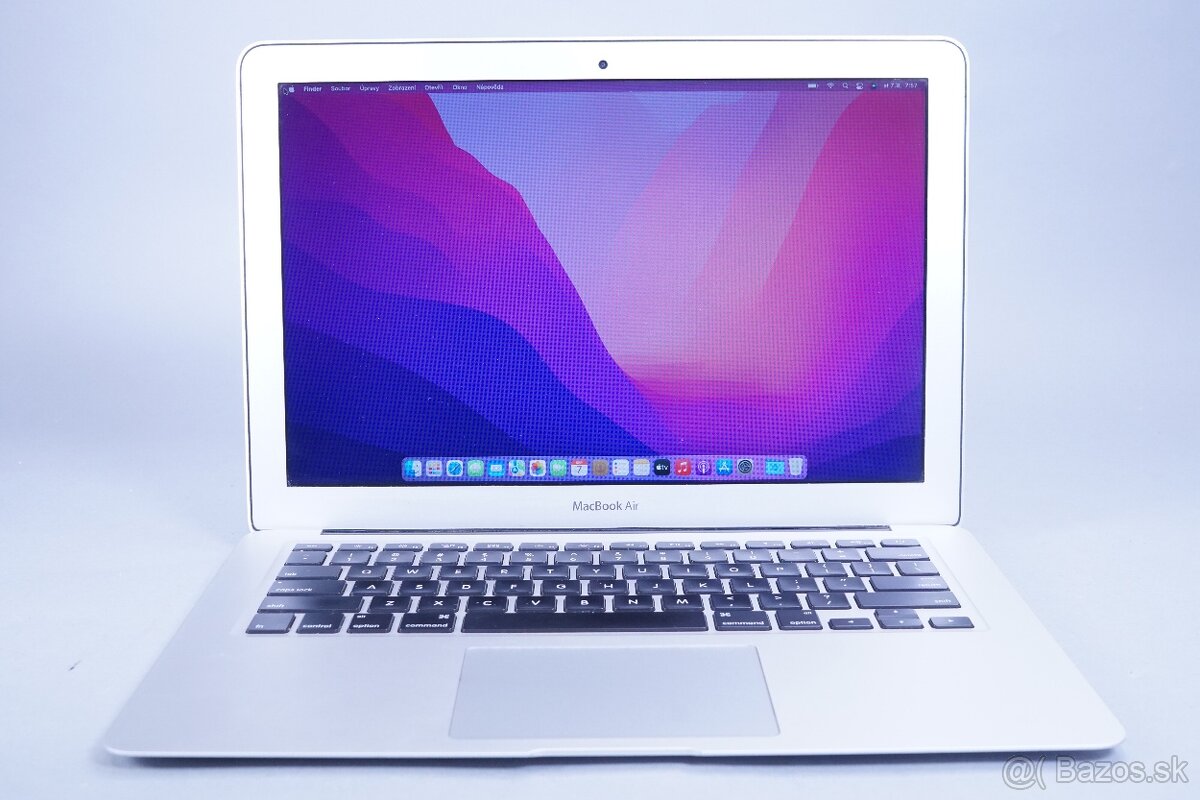 ZÁRUKA/Macbook Air 13.3"/I5 1.8HZ/8GB RAM/128GB SSD