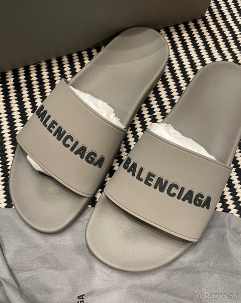 Balenciaga pánske šlapky