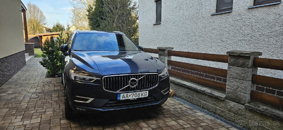 Volvo XC60 B5 Momentum AWD A/T

