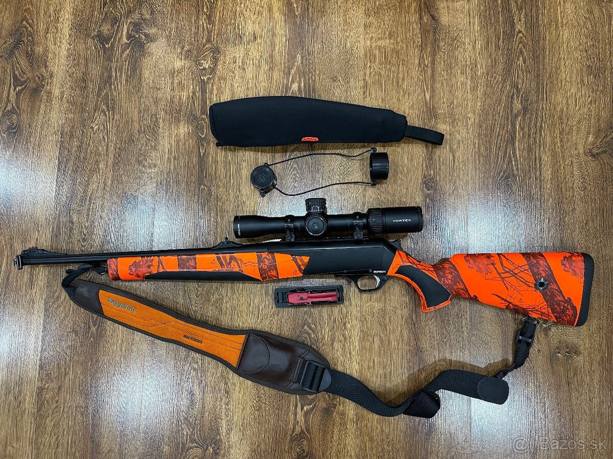 Samonabíjacia guľovnica Browning BAR MK3 Tracker Pro