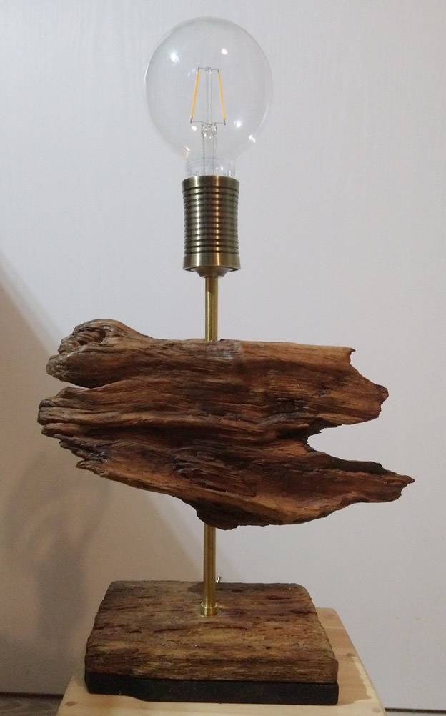 Handmade dizajnova originalna stolna lampa