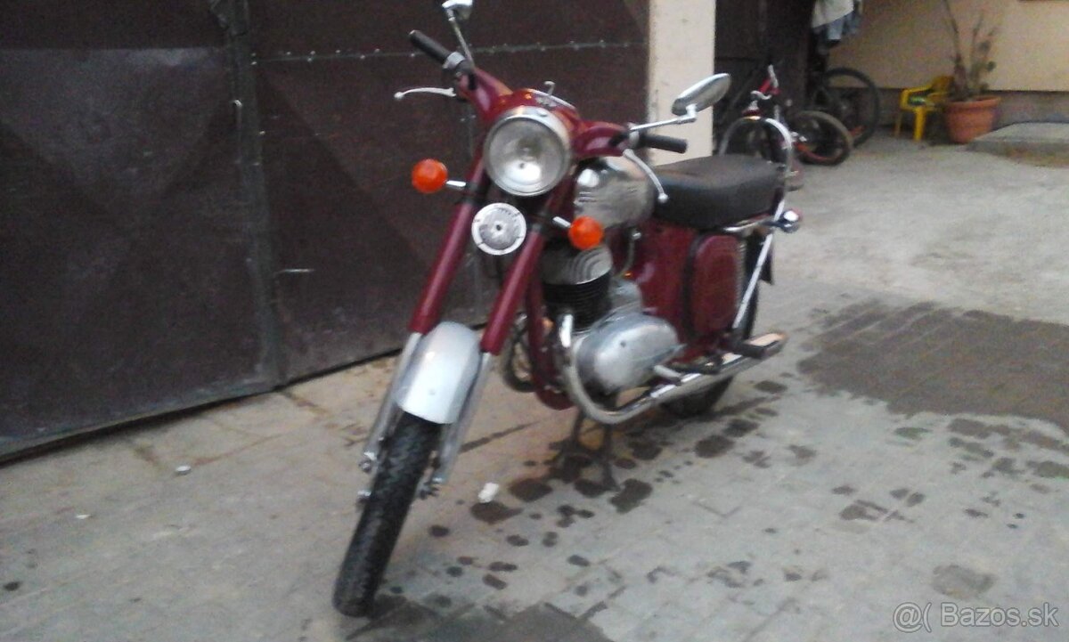 Jawa 250