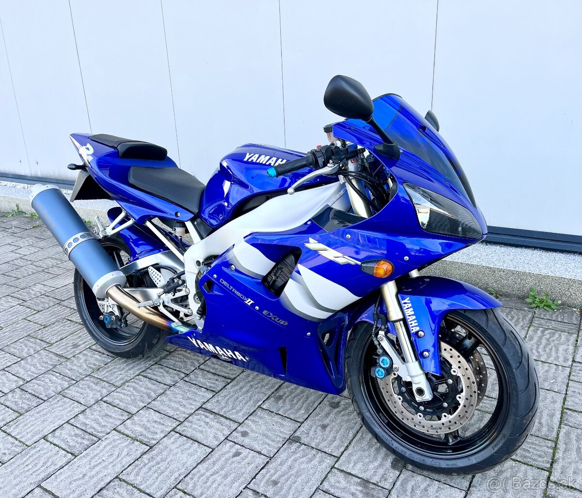 YAMAHA YZF-R1….2000…..TOP STAV