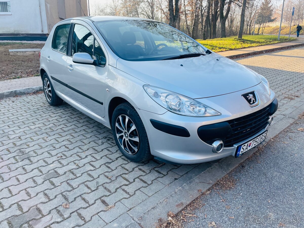 Peugeot 307