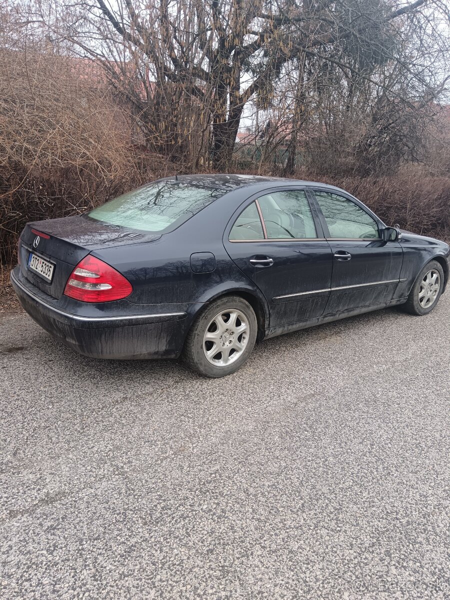 Mercedes w 211