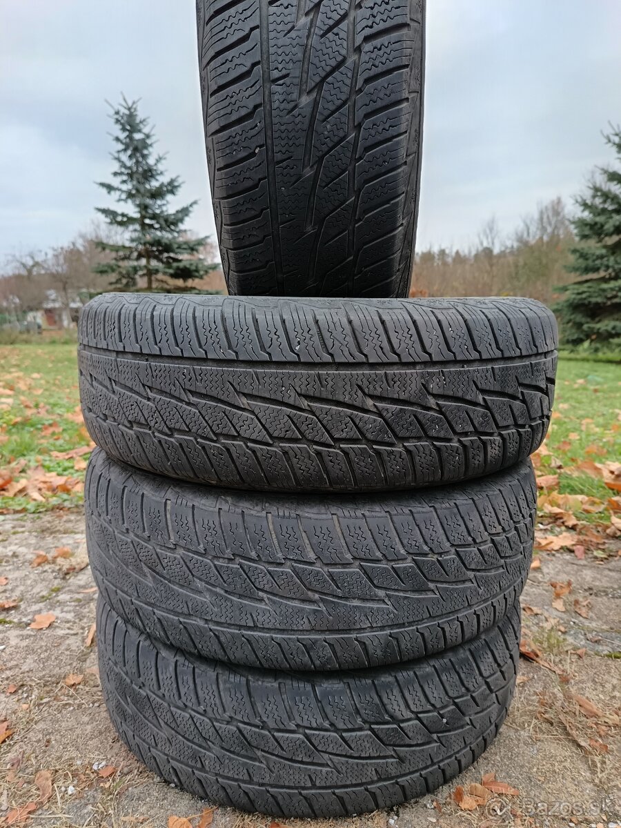 Predám pneumatiky 195 /65 R15 zimné