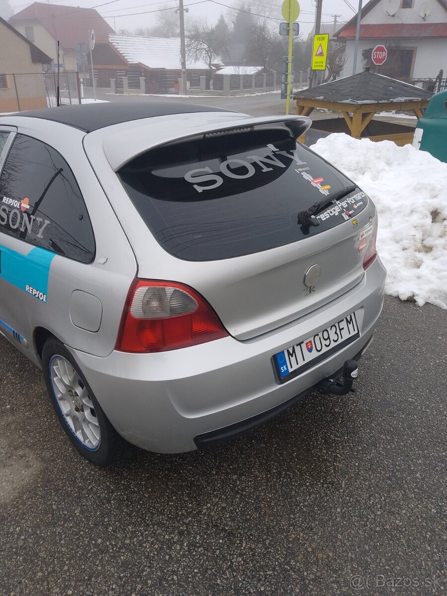 Rover mg zr 1.4 benzín