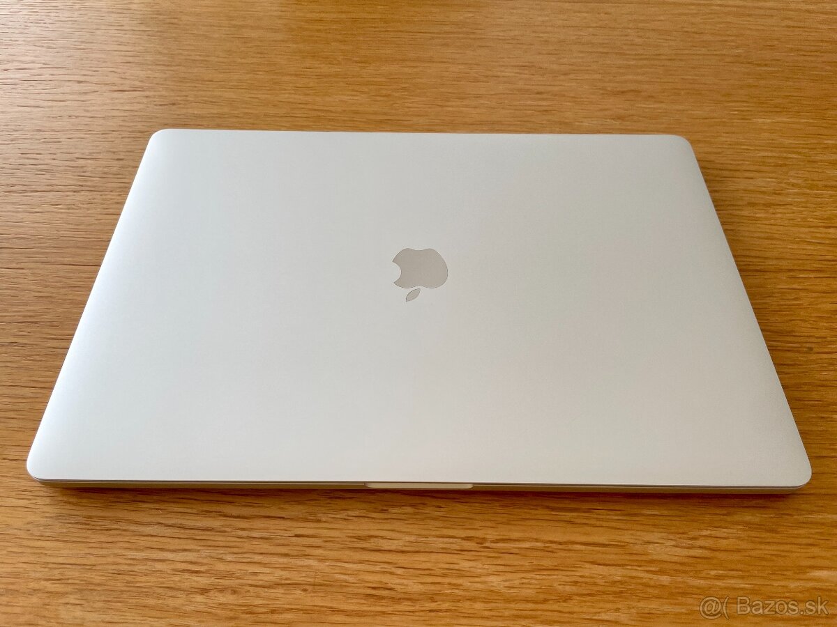 Macbook Pro 16" (2019), Core i7 / 16GB RAM / 512 GB (Silver)