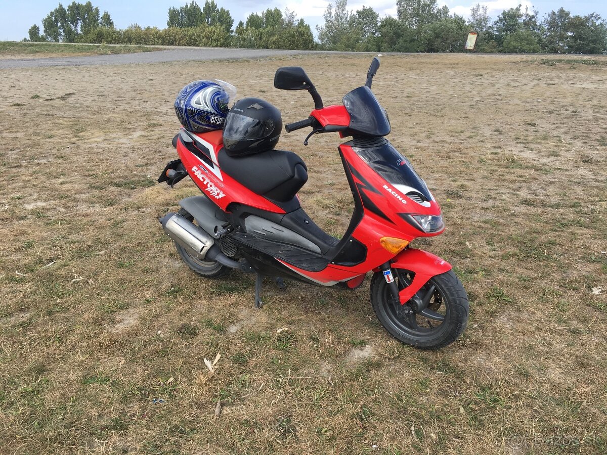 Aprilia SR125