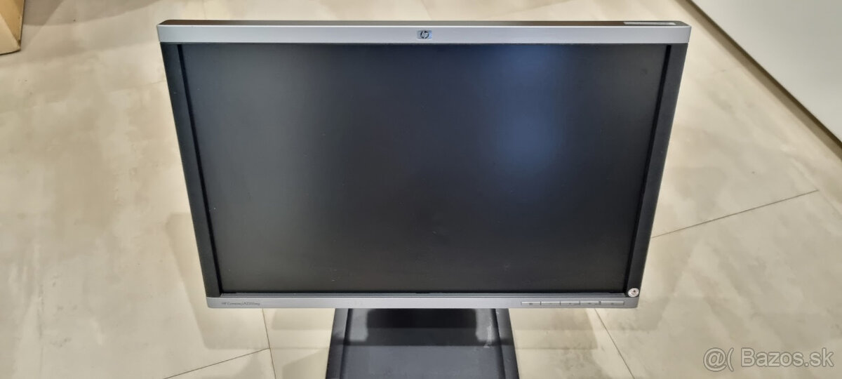 Monitor HP Compaq LA2205wg