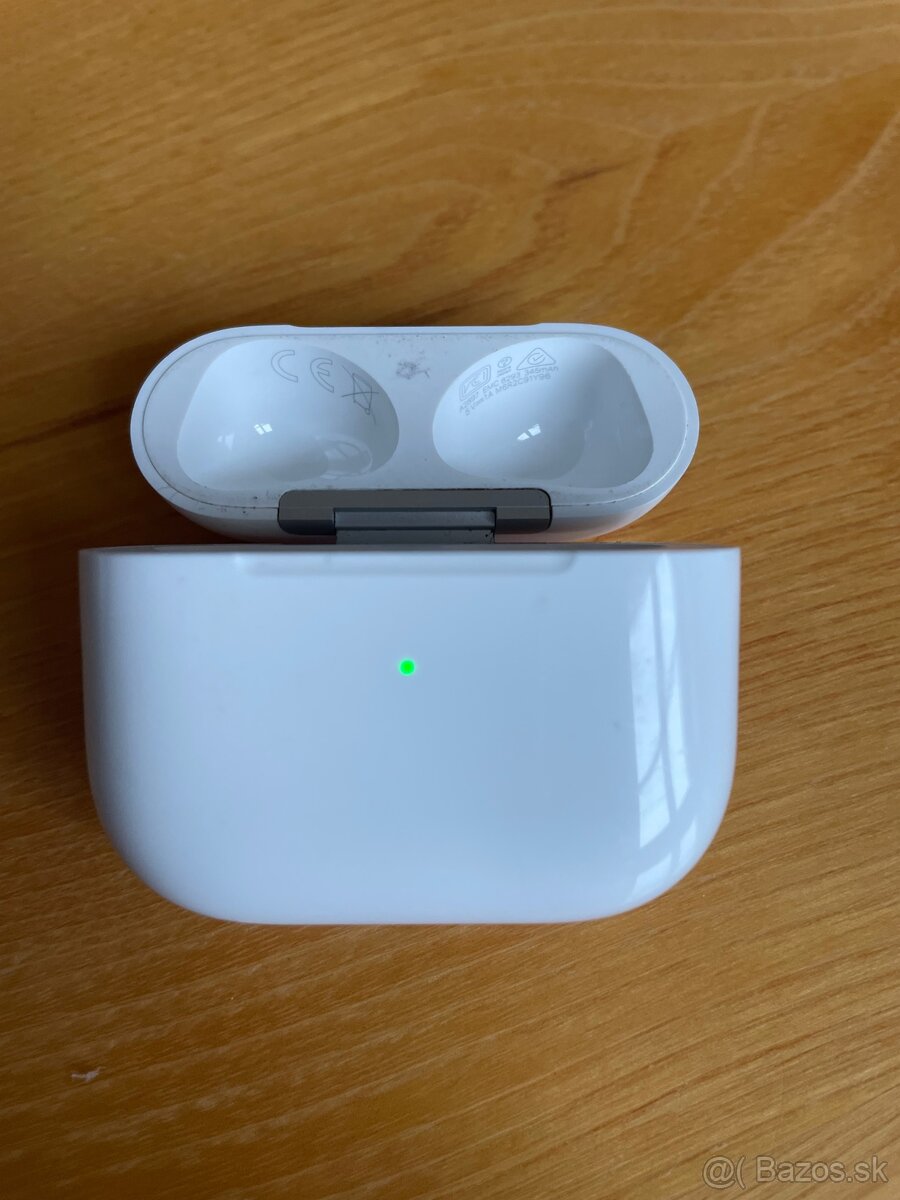 AirPods 3, nabíjacie púzdro, krabička AirPods 3