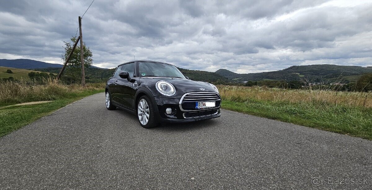 Mini Cooper 1.5i benzin Automat