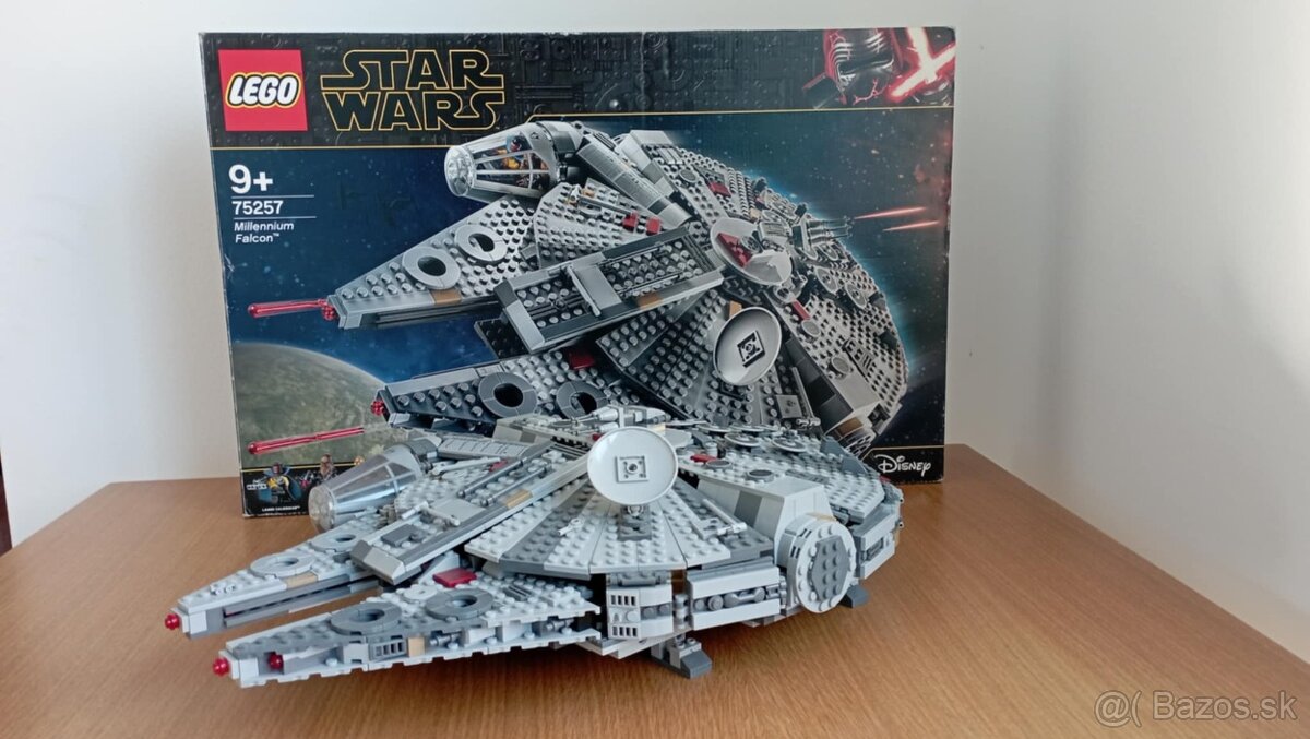 LEGO 75257 Millennium Falcon